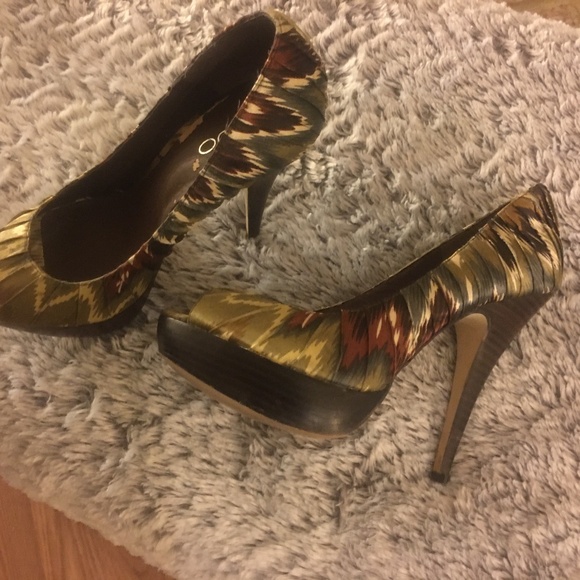 ALDO Heels - Picture 1 of 12